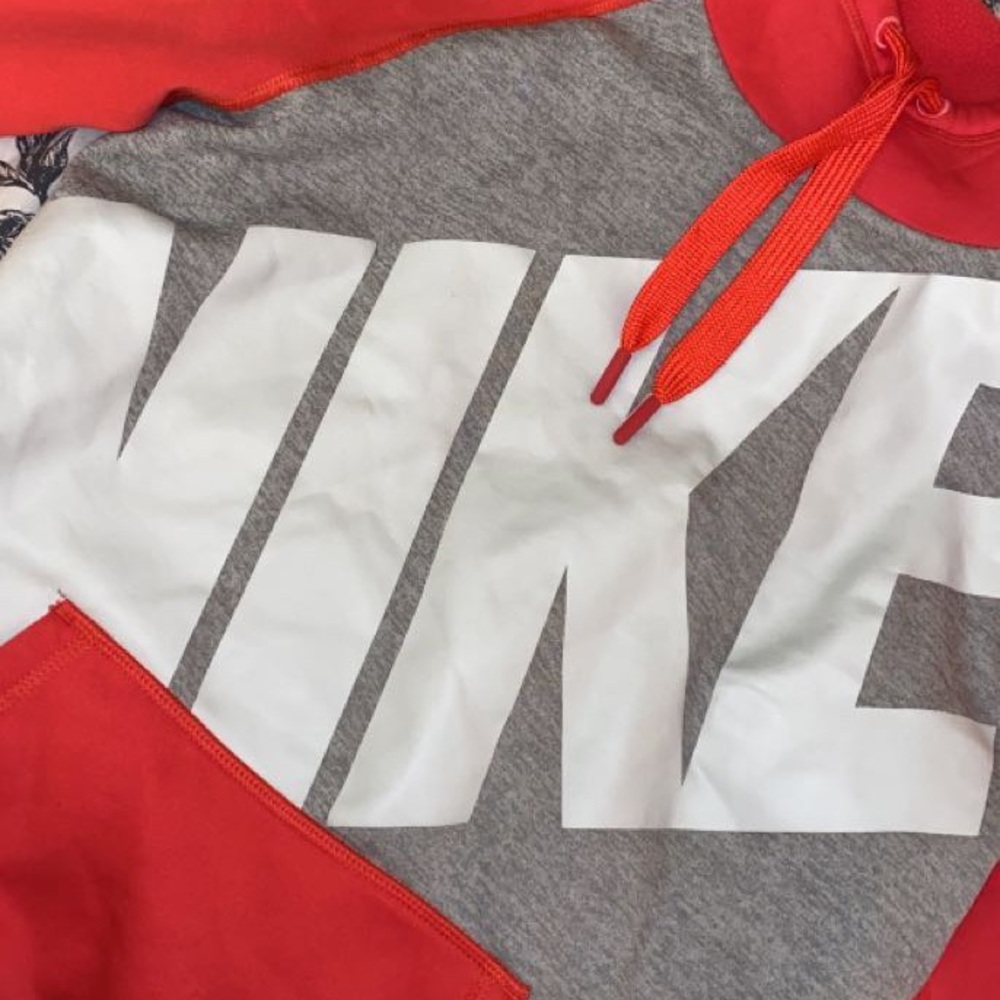 nike hoodie